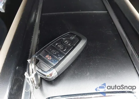 2020 Lincoln Corsair Reserve z USA, uszkodzony, nr VIN 5LMCJ2DH3LUL22658